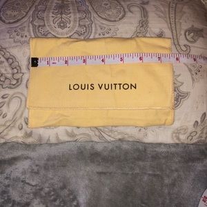Louis Vuitton dust cover